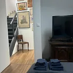 Апартаменты Maison De Champenoise *
