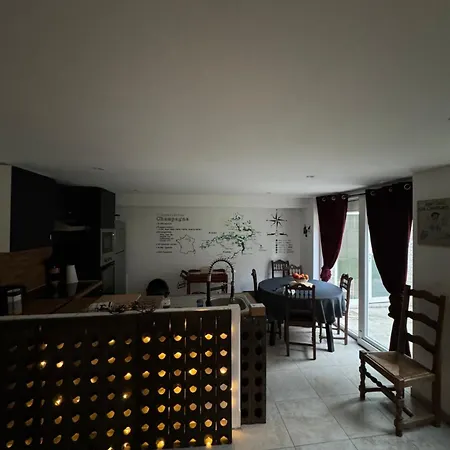 Maison De Champenoise Apartment *